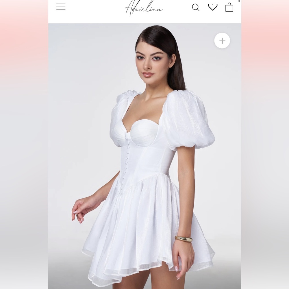 Engagement pictures dress white